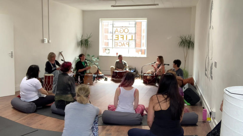 Kirtan.Space: Gauri Ganes